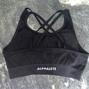Alphalete Revival Sports Bra - Black - M